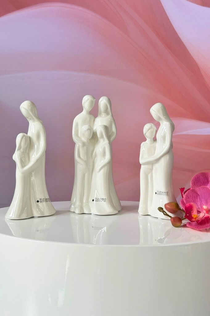 Dekofigur Serena creme-weiß in verschiedenen Varianten