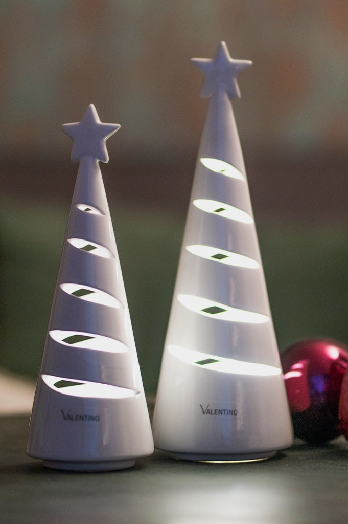 swing-weihnachtsbaum-led-detail-dunkel