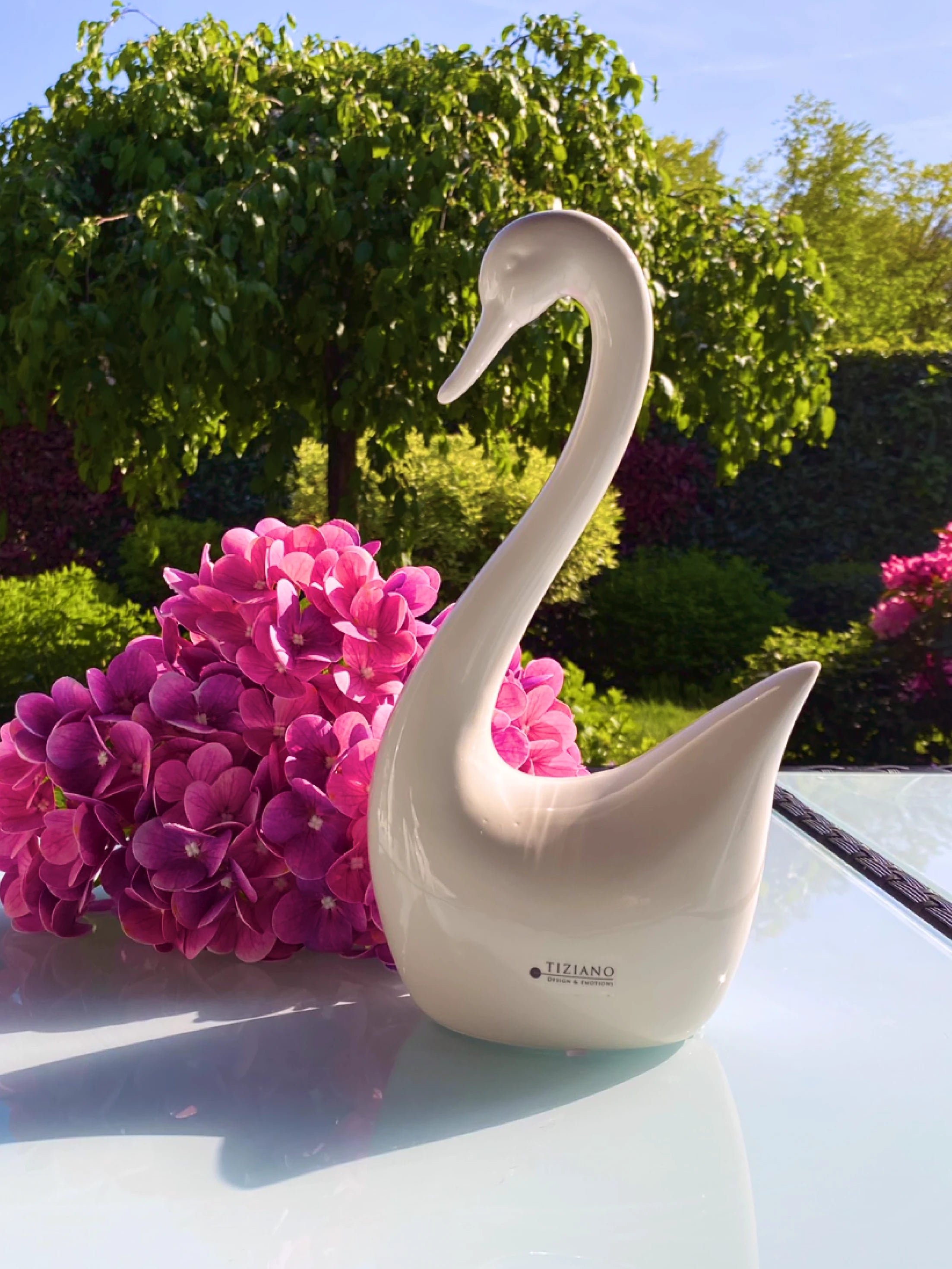 Deko Schwan Scarlett creme-weiß