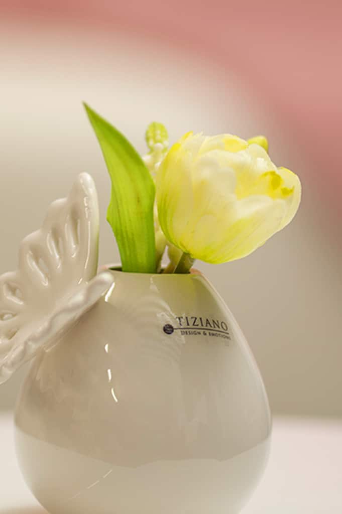 vitara-tropfen-9cm-weiss-creme-m-Malea-detail-nah