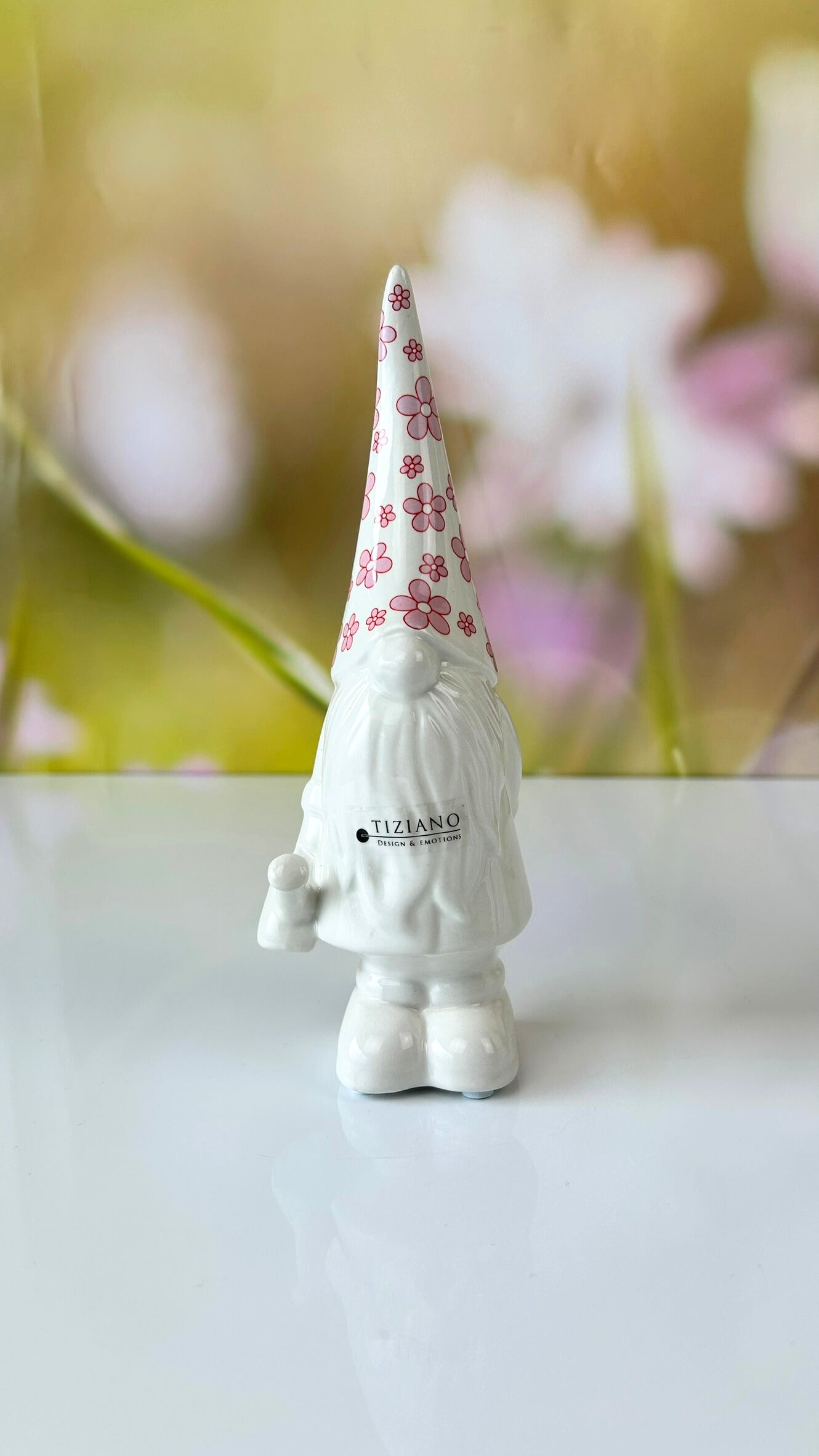 Zwerg Geraldo mit Mütze in Blumenmuster rosa