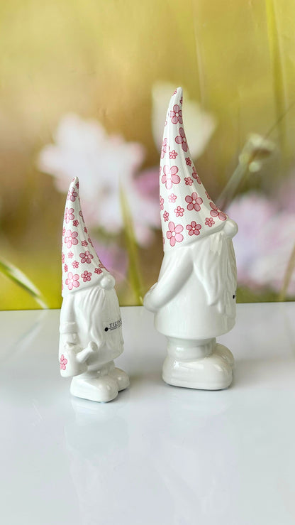 Zwerg Geraldo mit Mütze in Blumenmuster rosa