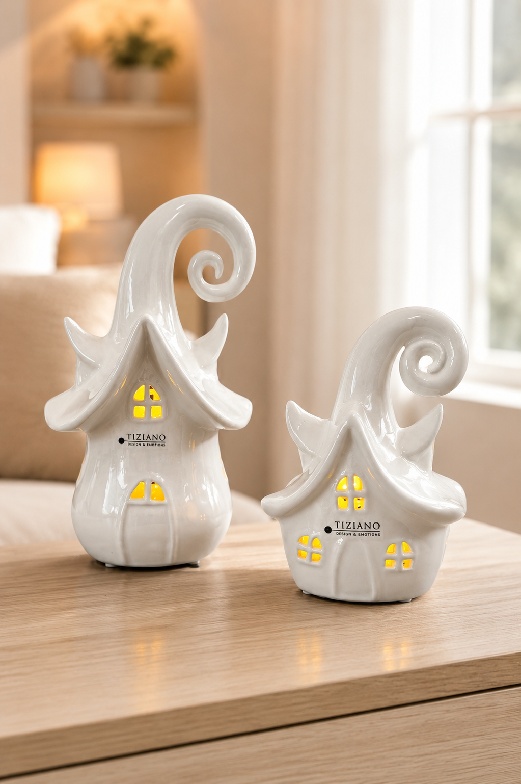 Deko Haus Avalon LED creme-weiß