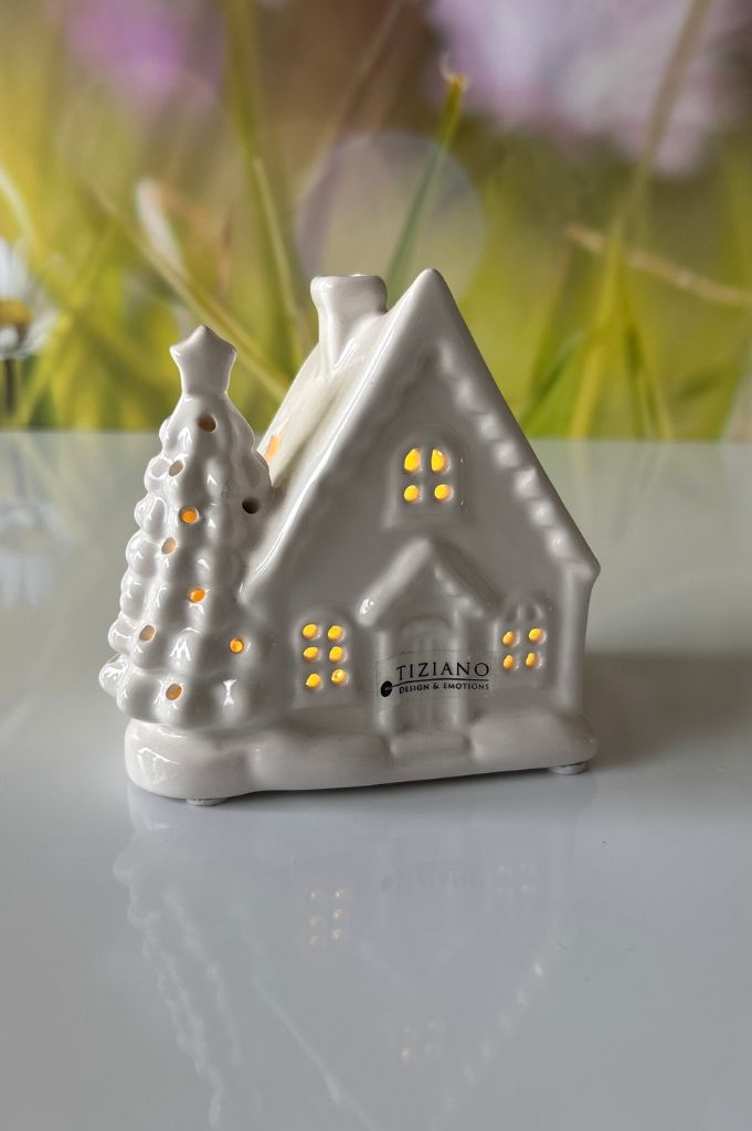 Deko Haus Bando LED mit Baum creme-weiß