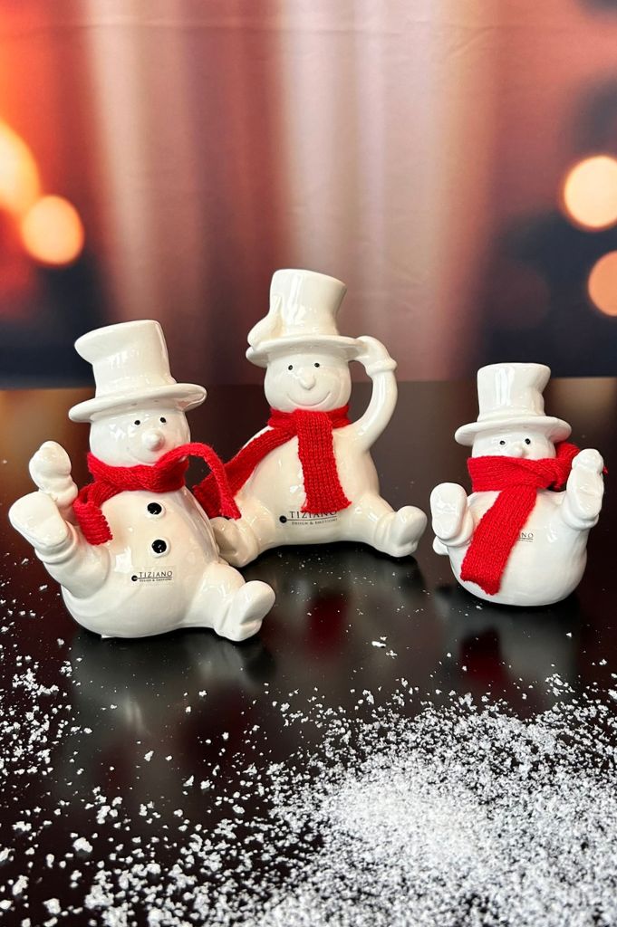 Deko Schneemann Carlo mit rotem Schal