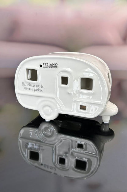 J13 Deko Wohnwagen Caso 16cm mit Schrift creme-weiß