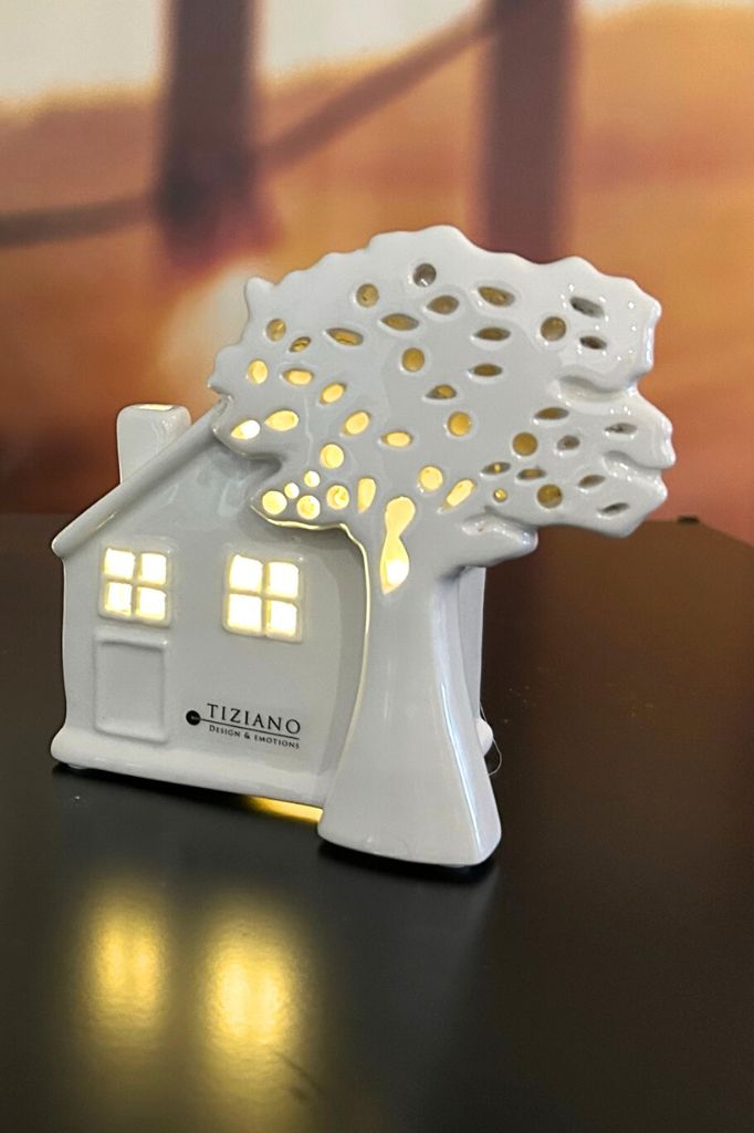 Civorio Baum gross