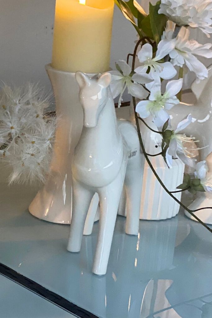 Dekofigur Pferd Flavio vorne