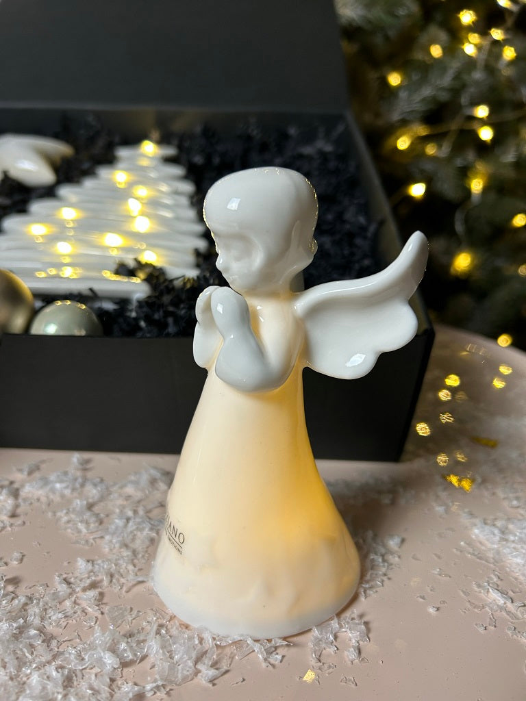 Engel_Pia_LED