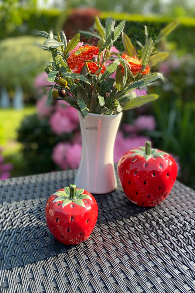 Deko Erdbeere rot handbemalt