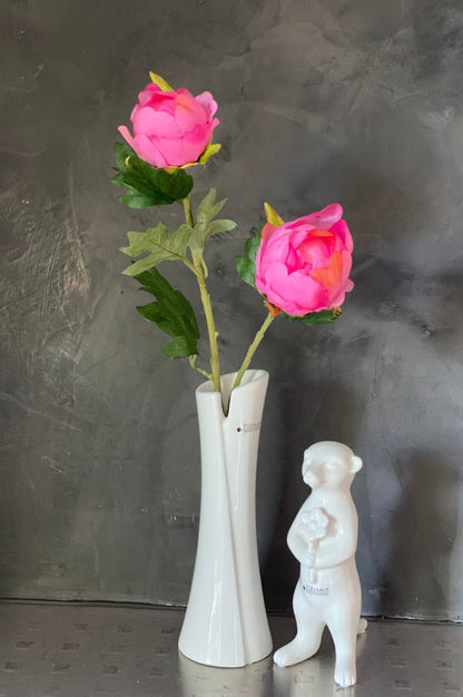 Deko Erdmännchen Oskar mit Blume in 3 Farben