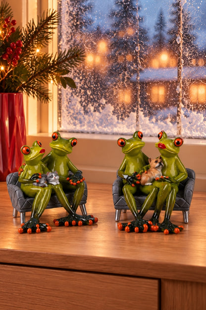 Deko Frosch Fridolin auf Sofa hellgrün