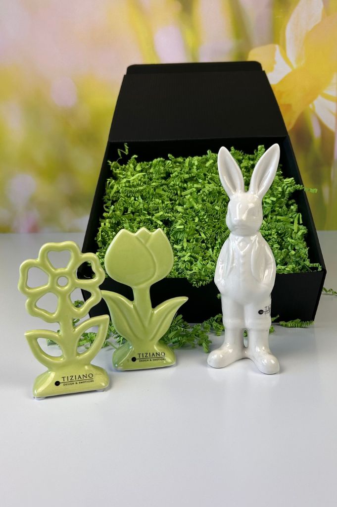 Geschenkbox M mit Blumen Mesola grün und Hase Aldo