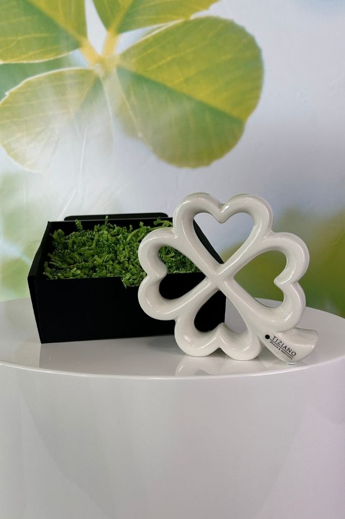 Geschenkbox Deko Glücksblatt Tartano creme-weiß