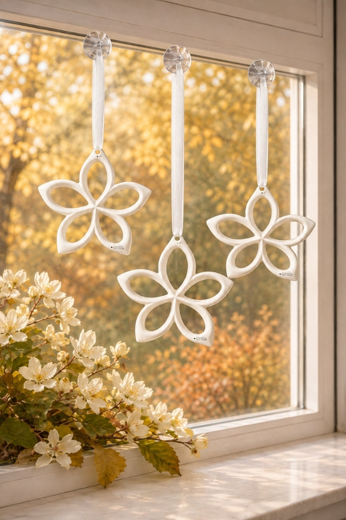 Hänger Blume Lorina creme-weiß