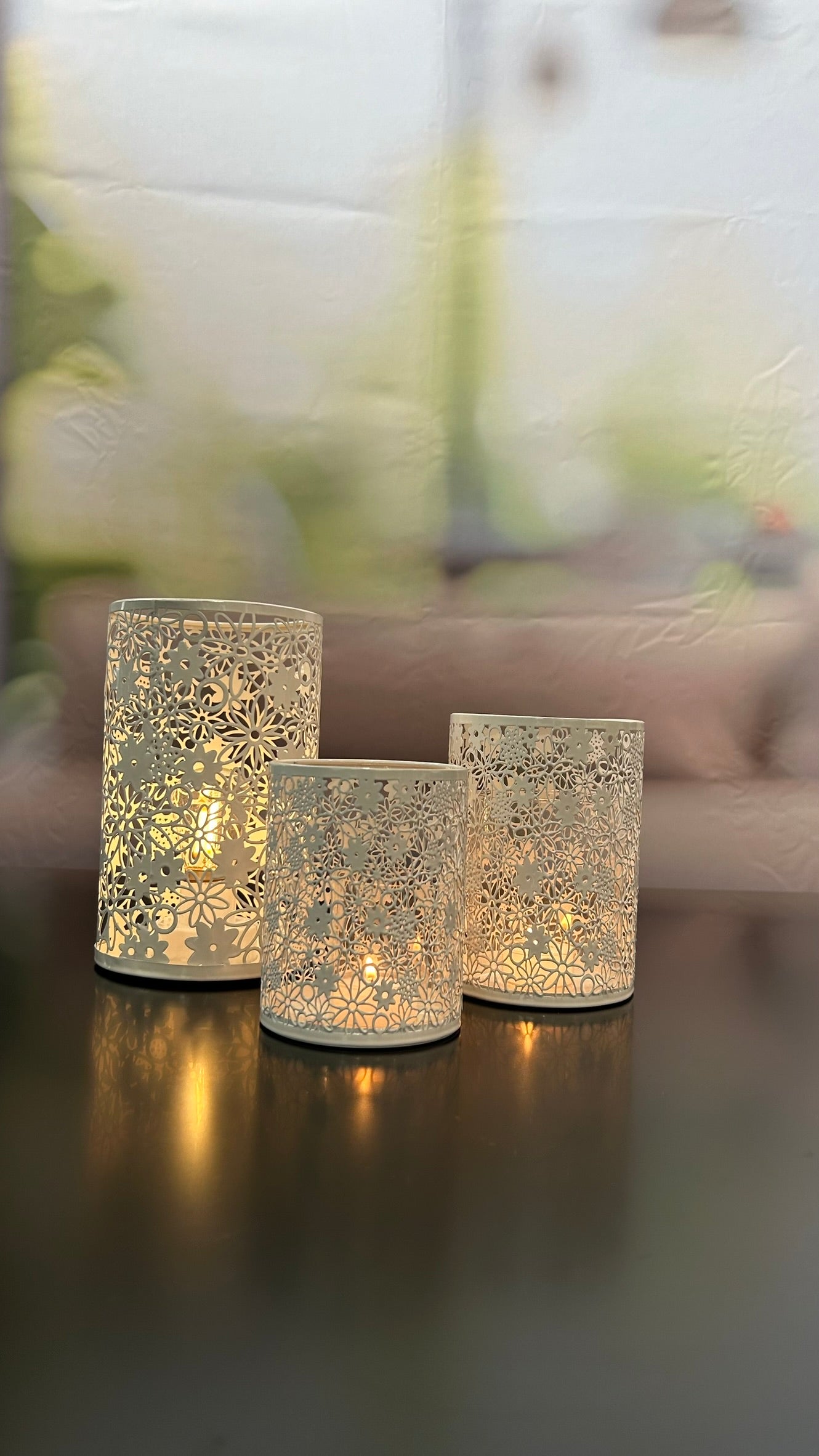 Metalllicht Fiori creme-weiß