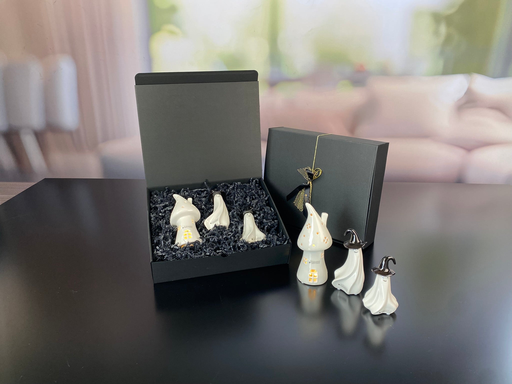 Geschenkbox L mit Gespenst Freddi+Haus Assisi LED