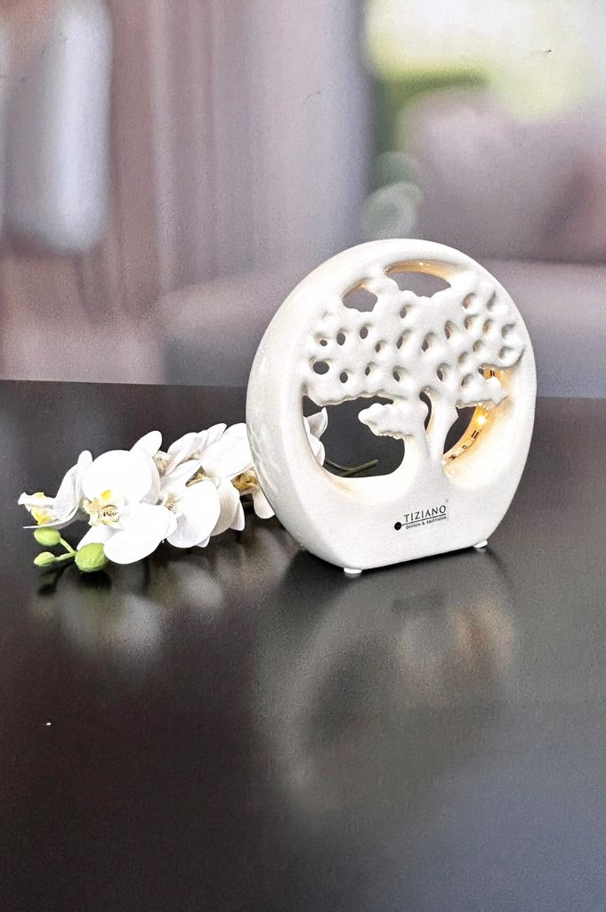 Dekobjekt Baum Joy im Ring LED 13,5cm creme-weiß