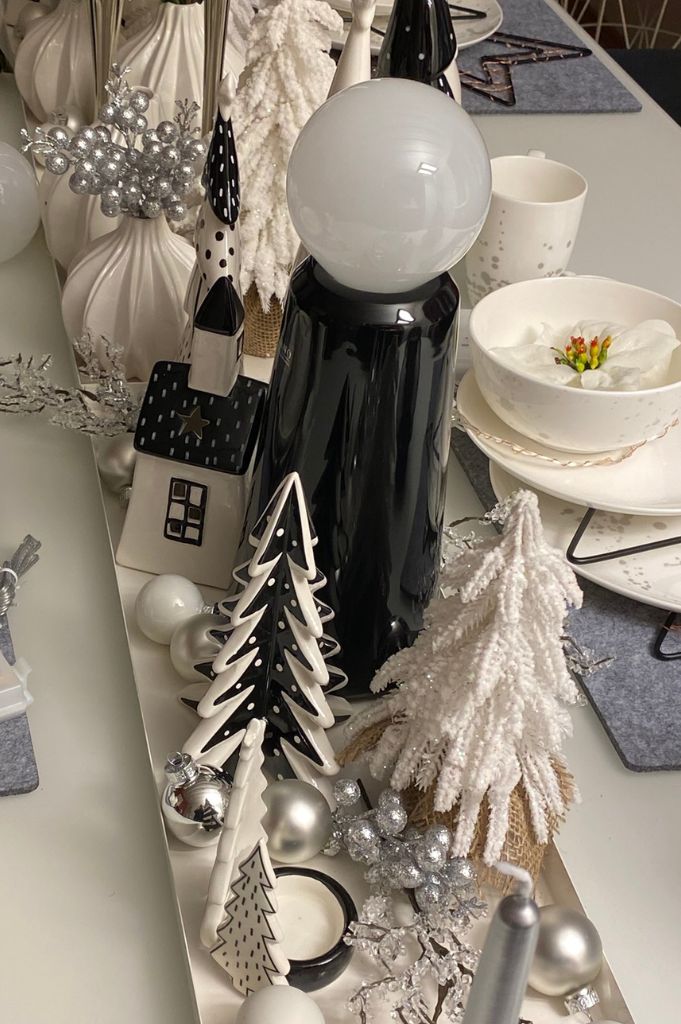 Lampe Luminara mit LED Birne schwarz