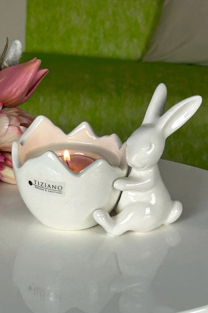 Leona sitzend Teelicht