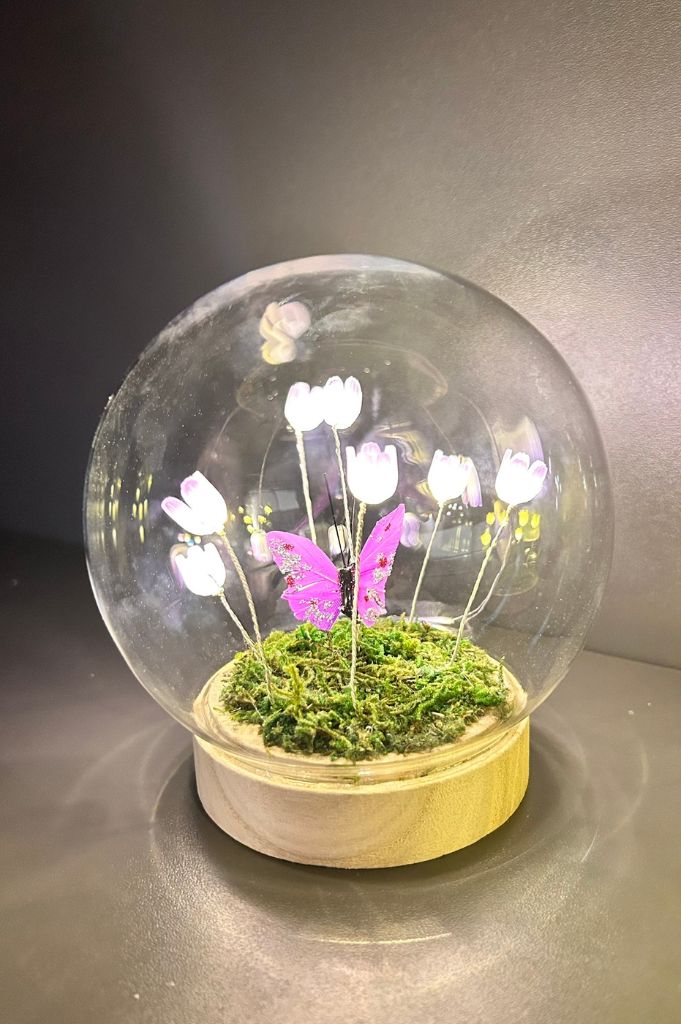 Deko Lichtkugel LED mit Schmetterling+Blumen