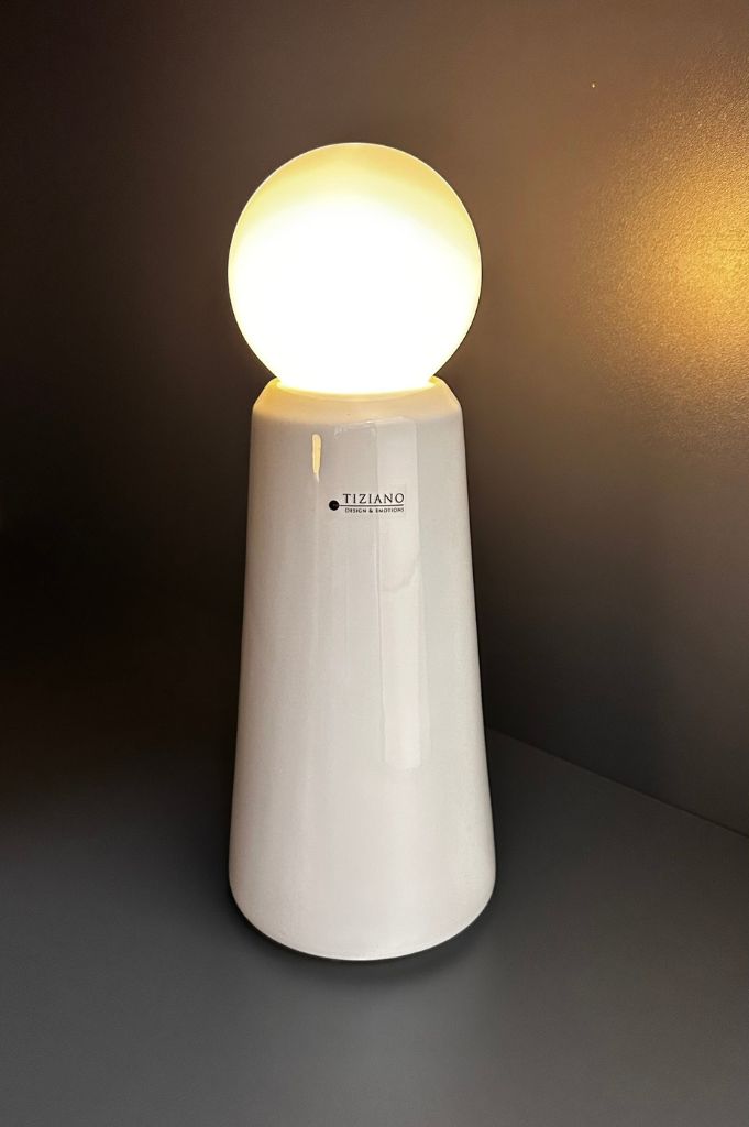 Lampe Luminara mit LED Birne creme-weiß