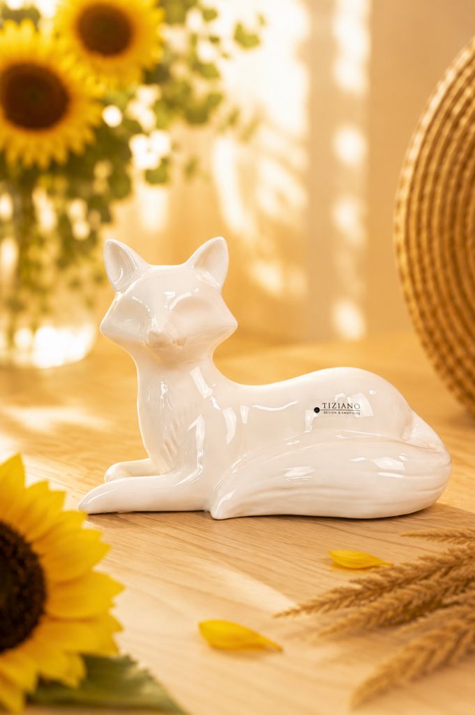 Fuchs Marco liegend creme-weiß
