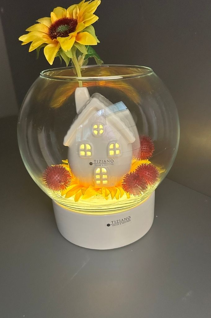 Dekoset Ovaro mit Haus Tana LED creme-weiß