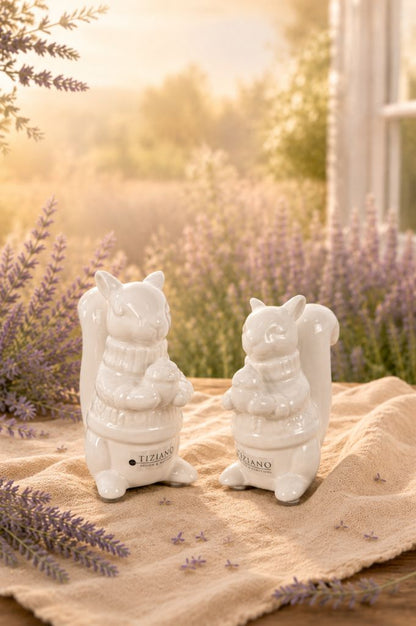 Eichhörnchen Robert mit Pullover creme-weiß