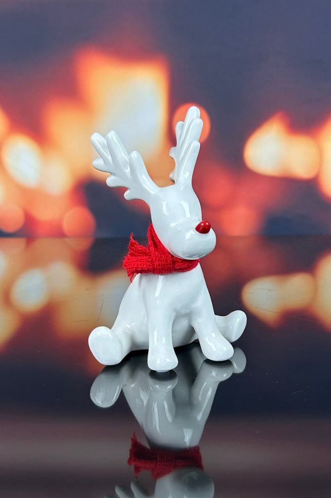 Deko Rentier Rudolph sitzend creme-weiß