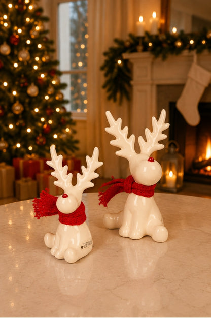 Deko Rentier Rudolph dekoriert+rotem Schal