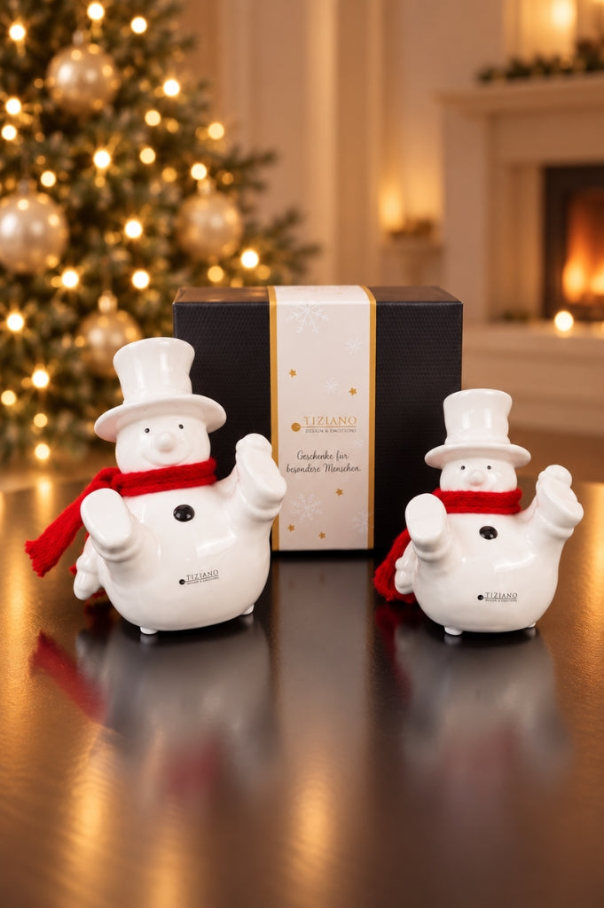 Deko Schneemann Carlo mit Schneeball in Geschenkbox