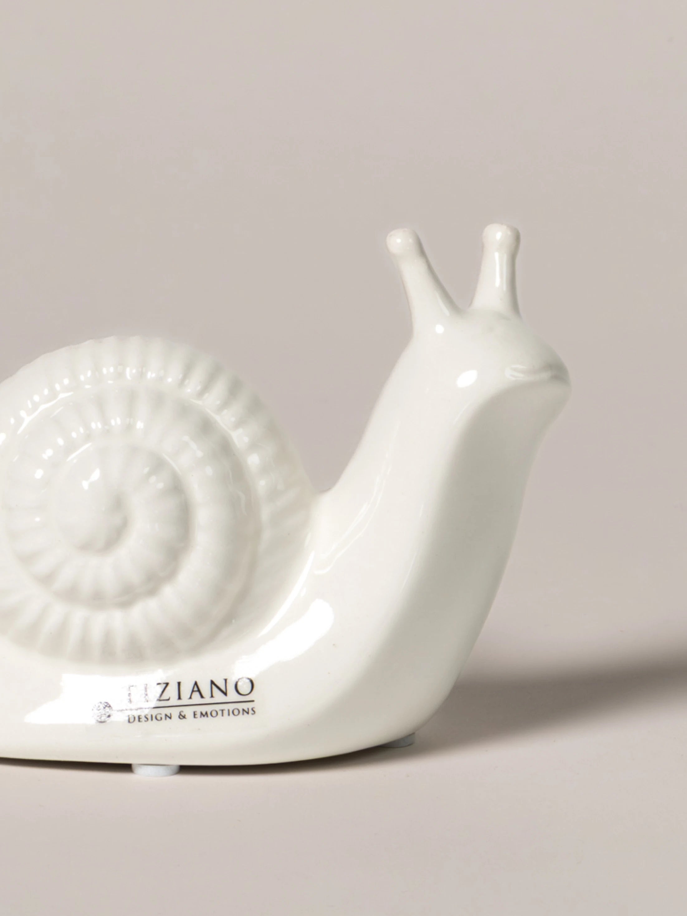 Schnecke Berta creme-weiß