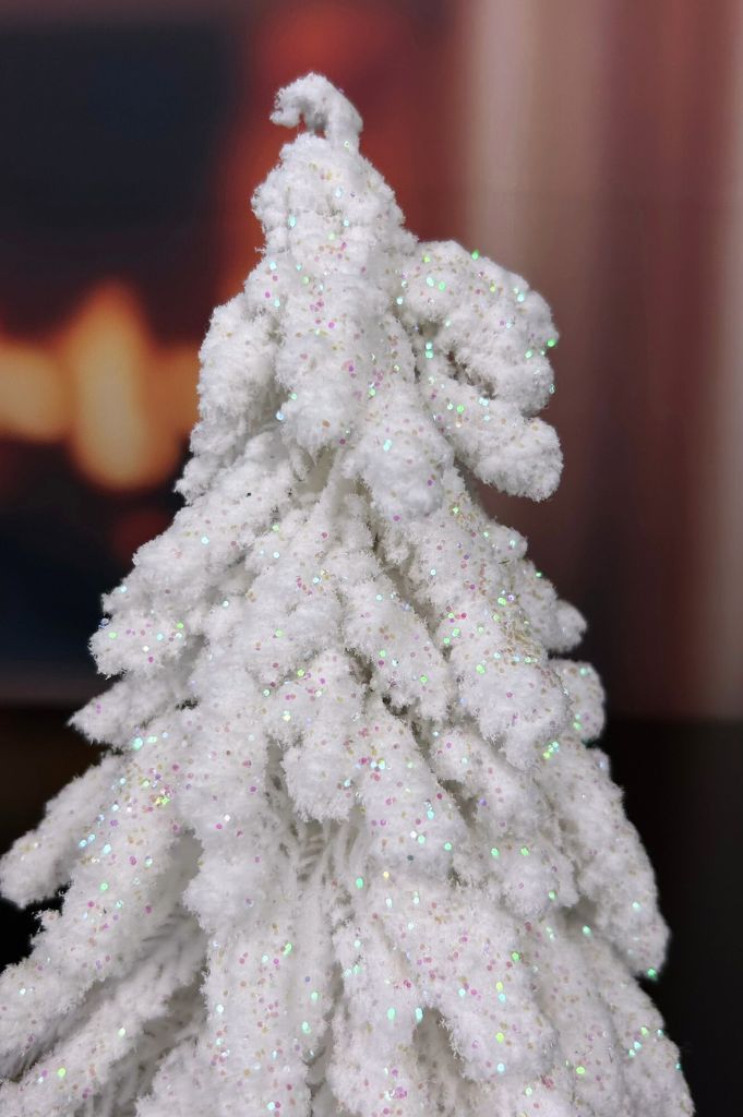 Dekobaum Tanne weiß