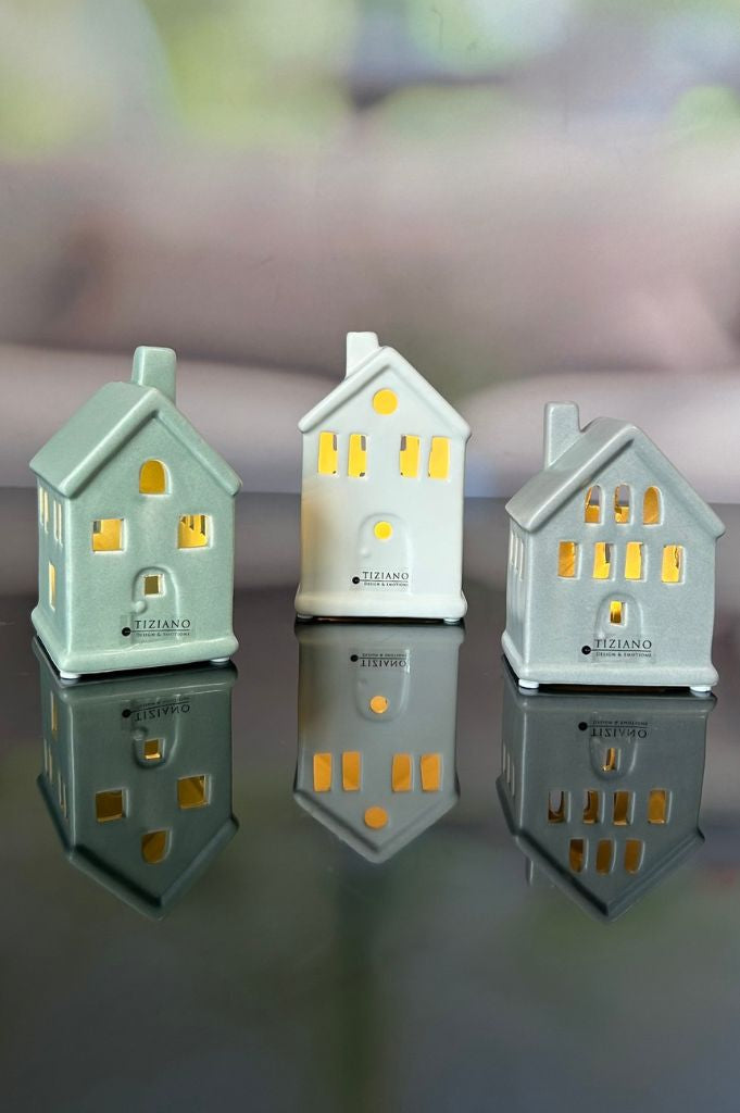 LED Haus Tribano farbig sortiert