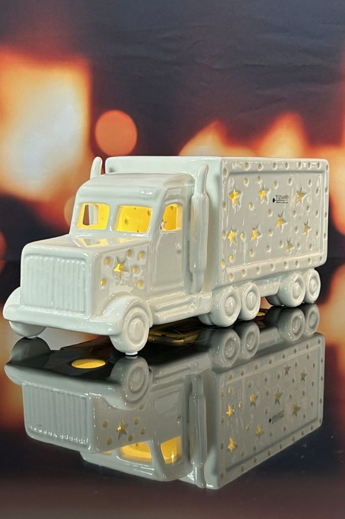 Deko Tiziano Truck LED creme-weiß