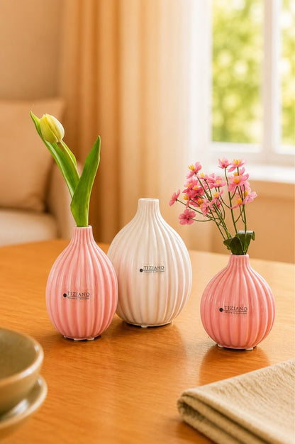 Tischvase Prisma in 3 Farben für Trockenblumen