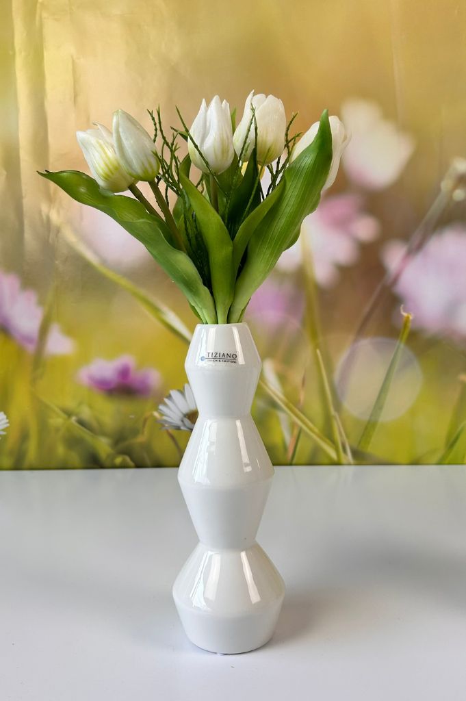 Dekoset Cannto mit Tadino, Silandro und Tulpen