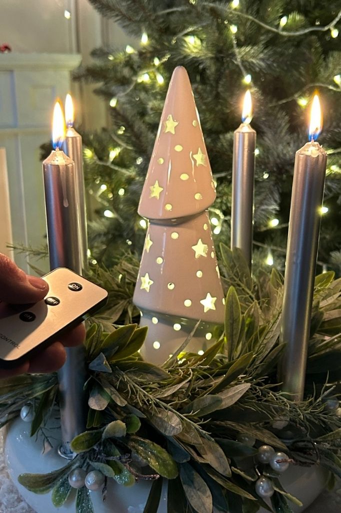 Deko Xmas Baum Venta LED 30cm weiß-creme