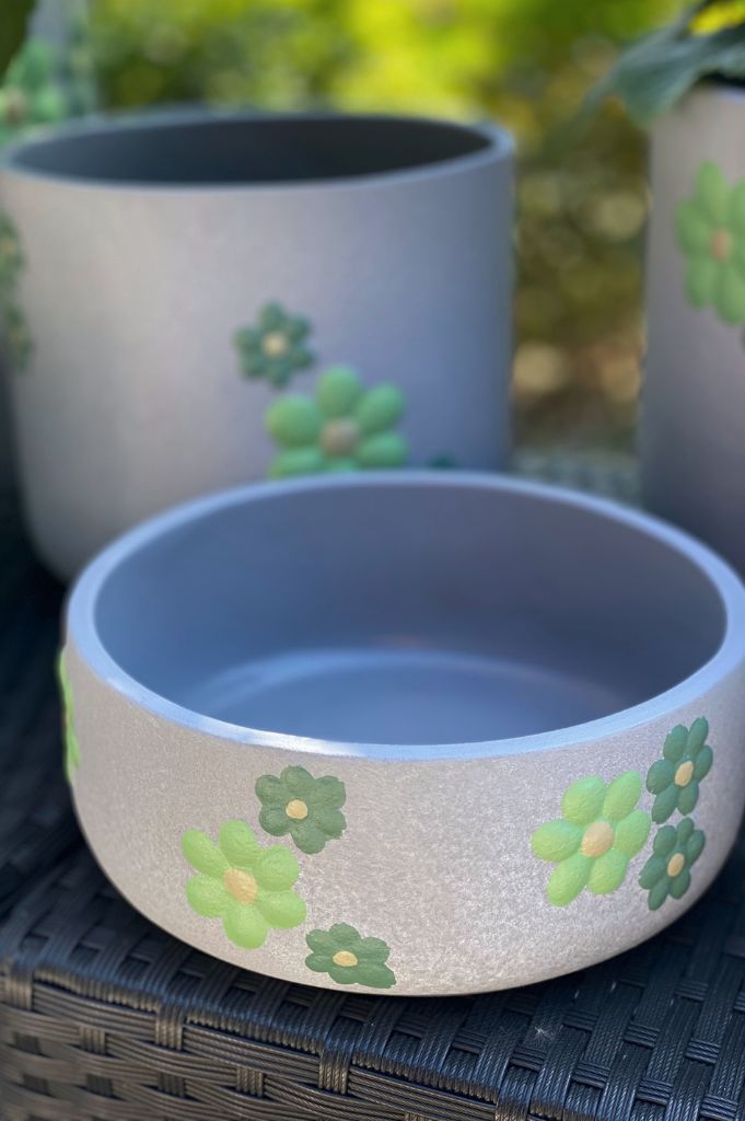 Schale Villa grau mit grünen Blumen