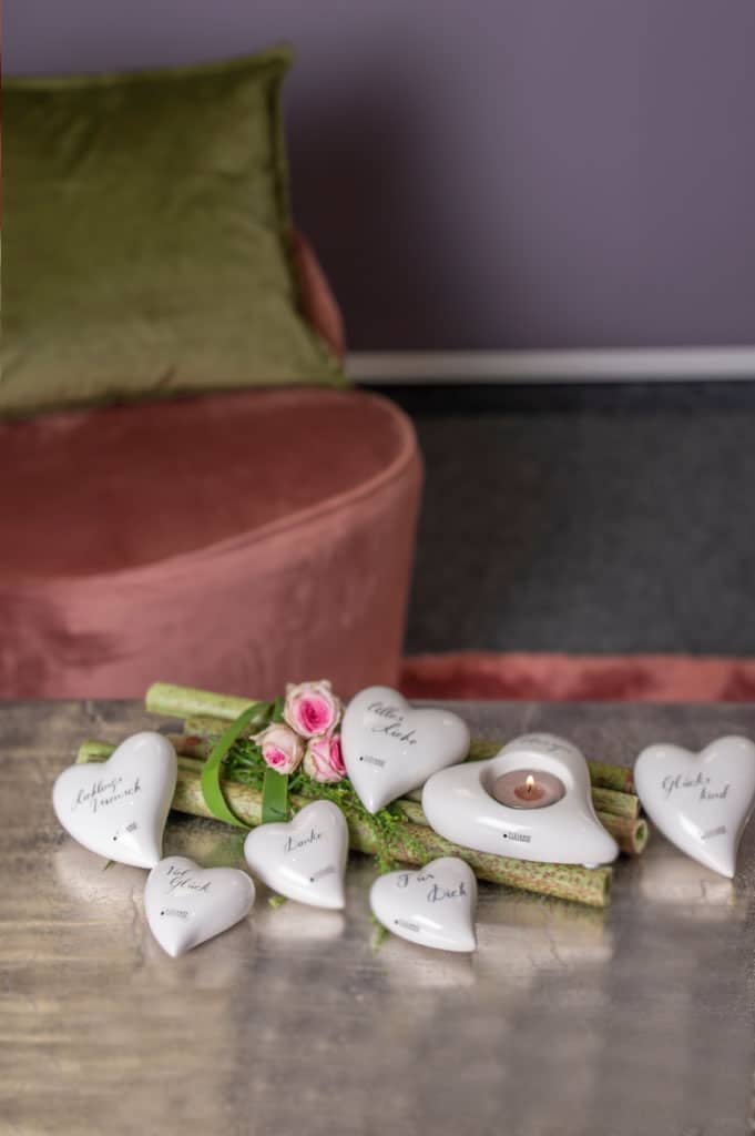 amore-herzen-creme-weiss-collection
