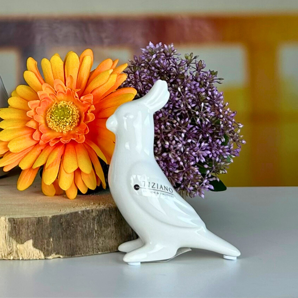 deko-papagei-eraldo-kopf-gerade-mit-blumen