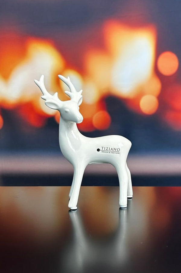 Hirsche und Rehe