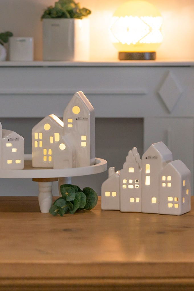 dorf-mezzano-led-haeuser3-4