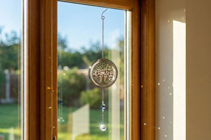 Deko Hänger Baum mit Steinen farblich sortiert