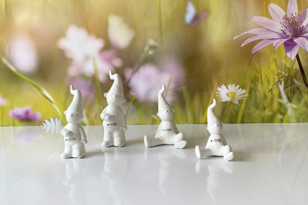 Zwerg Fido stehend creme-weiß