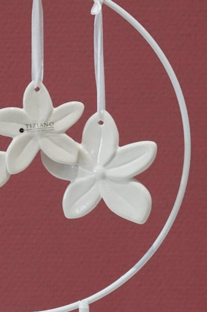 lilica-weiss-creme-mittel