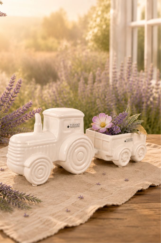 Traktor m.Anhänger Marradi 30cm creme-weiß
