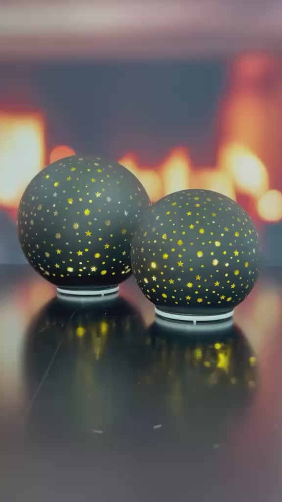 Deko Dreh Kugel LED Sterne schwarz