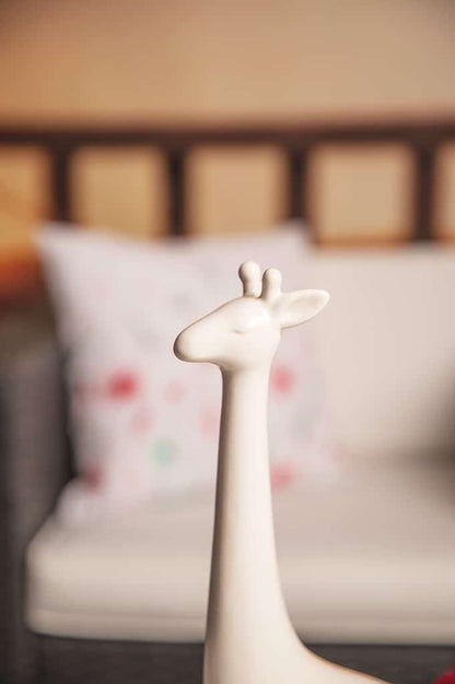 sita-giraffe-creme-weiss-detail-kopf